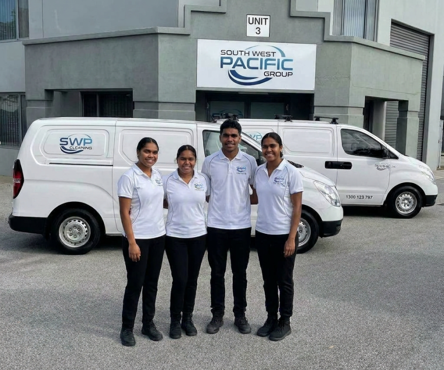 SWP_Cleaning_Team_With_Vehicles